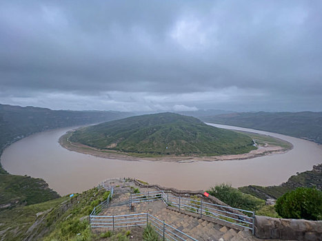 山西石楼下马家畔天下黄河第一湾