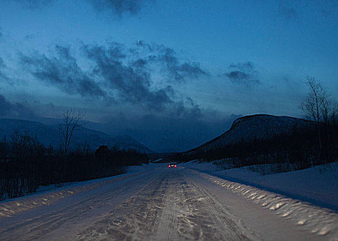 远景,汽车,积雪,道路,天空,黄昏,瑞典