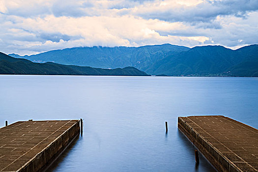 泸沽湖