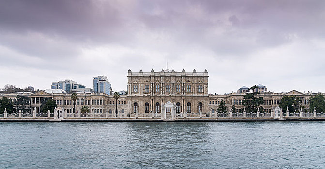 伊斯坦布尔多尔玛巴赫切宫