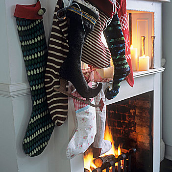 收集,圣诞袜,悬挂,靠近,壁炉