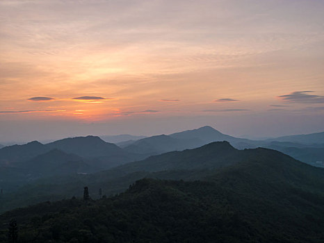 广东惠州高榜山的夕阳景观