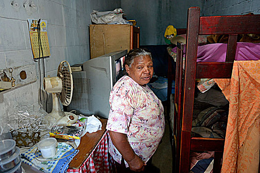 老太太,小屋,贫民窟,棚户区,圣保罗,巴西,南美