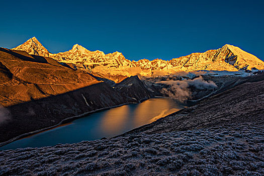 雪山