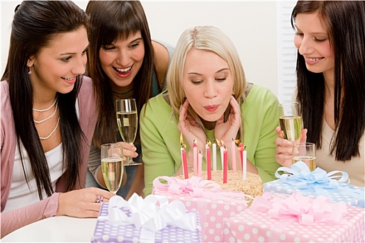 生日派对,女人,吹,蜡烛,蛋糕
