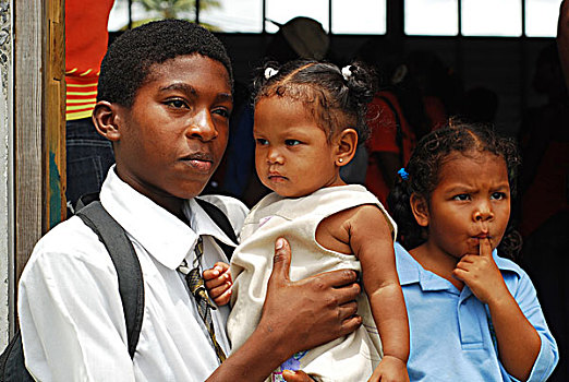 dominica,carib,territory,borther,and,sister,at,school,fair