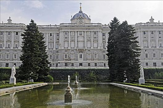 水塘,公园,马德里皇宫,宫殿,马德里,西班牙,欧洲