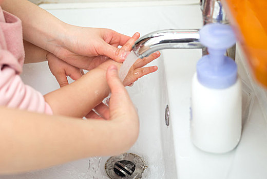 儿童用泡沫杀菌洗手液洗手