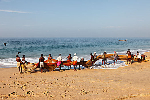 捕鱼者,洗,网,海滩,南,科瓦拉姆,海岸,喀拉拉,南印度,印度,亚洲