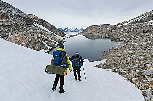 远足者,背包,雪,湖,峡湾,半岛,东方,格陵兰