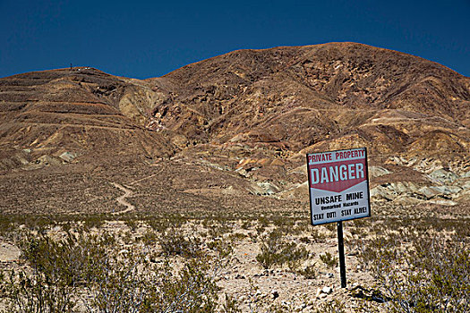 标识,危险,矿,莫哈韦沙漠,加利福尼亚,美国
