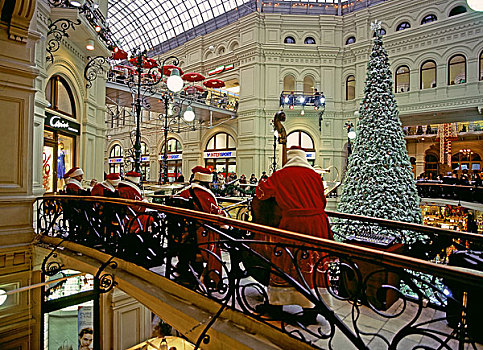俄罗斯上贸易行,国家百货商场,圣诞节