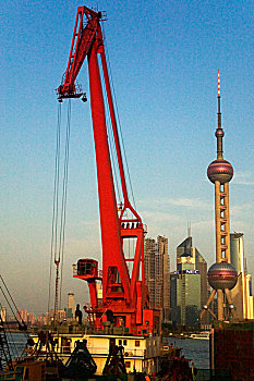 起重机,船厂,东方明珠电视塔,高层建筑,黄浦江,浦东,新,区域,上海,中国