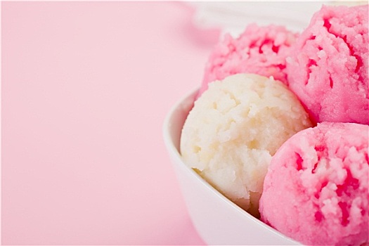 草莓,香草冰淇淋