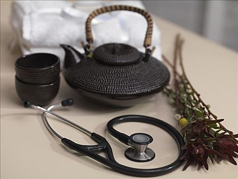 茶壶,野生植物,听诊器