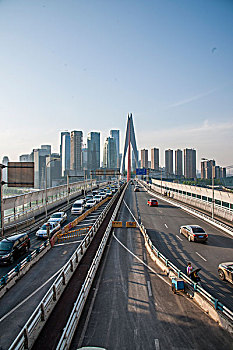 重庆江北嘴中央商务区千厮门大桥桥面
