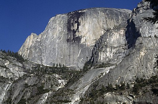 仰视,山,半圆顶,优胜美地国家公园,加利福尼亚,美国