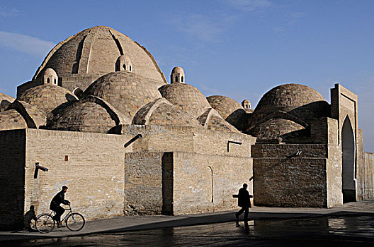 乌兹别克斯坦,布哈拉,两个男人,中国,影子,穹顶,帽子