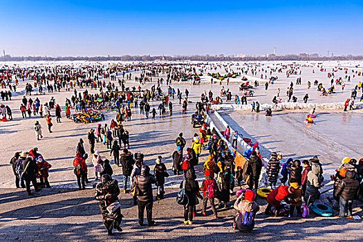 松花江冰雪乐园