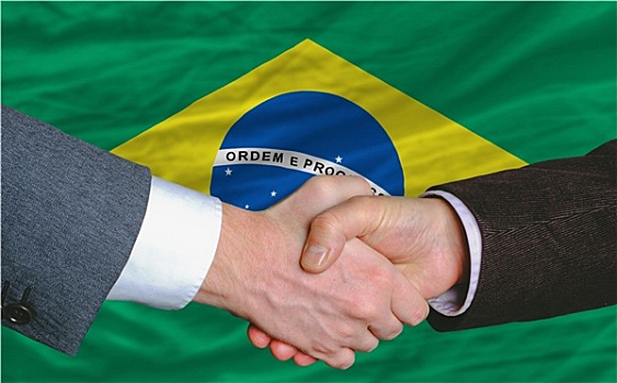 商务人士,握手,交易,正面,巴西,旗帜