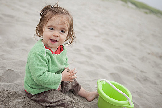 婴儿,玩,海滩,靠近,海边,俄勒冈,美国