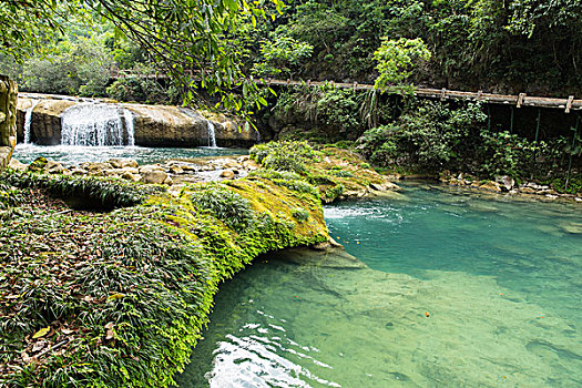 自燃山水