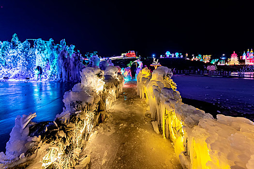 2021-2022中国长春冰雪新天地夜景