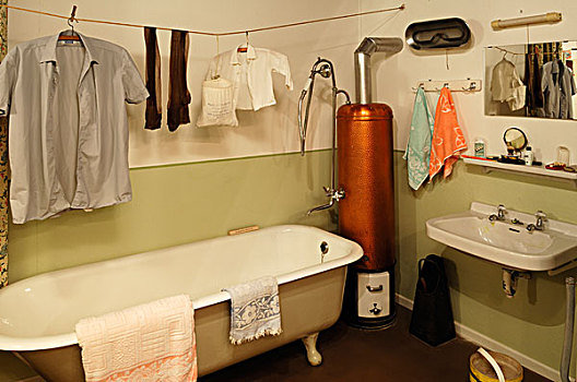 浴室,20世纪50年代,洗衣服,悬挂,浴缸,展示,德国,盐,博物馆,吕内堡,下萨克森,欧洲