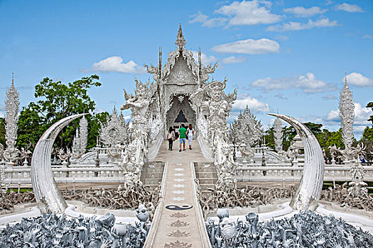 泰北清莱白庙又叫,龙昆寺,灵光寺或白龙寺,wat,rong,khun