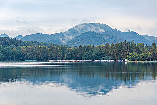 杭州西湖十景双峰插云