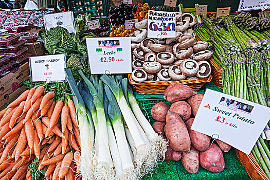 英格兰,伦敦,南华克,博罗市场,展示,蔬菜