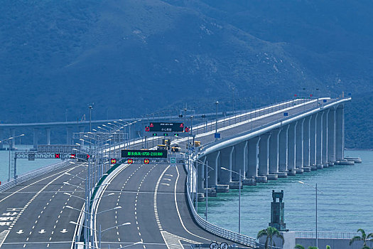 港珠澳大桥香港段