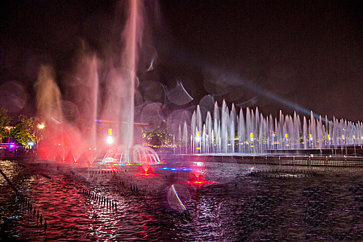 西安大雁塔北广场音乐喷泉夜景