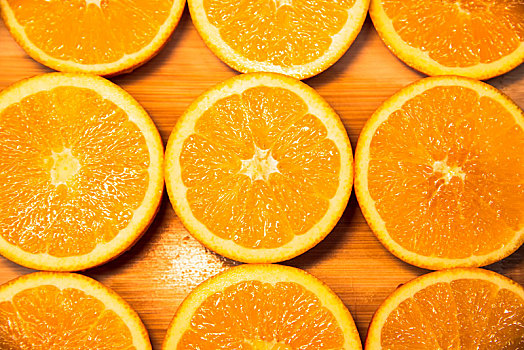新鲜的橙子,水果