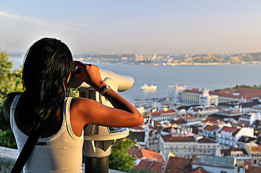 旅游,看,望远镜,历史,城镇,中心,摩尔风格,城堡,乔治,里斯本,葡萄牙,欧洲