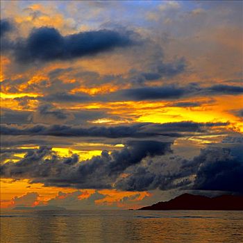 彩色照片,户外,照片,自然,地平线,天空,云,海洋,水,太阳,日落,橙色,彩色,晚间,印象深刻,氛围,气氛,浪漫,黃昏,色彩