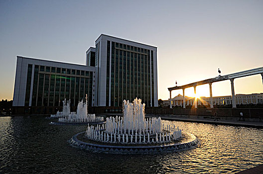 乌兹别克斯坦,塔什干,喷泉,靠近,哭,母亲,纪念建筑