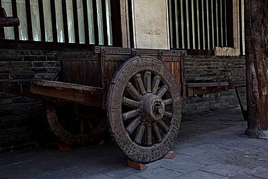 古代木轮车