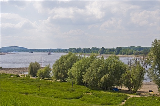 莱茵河