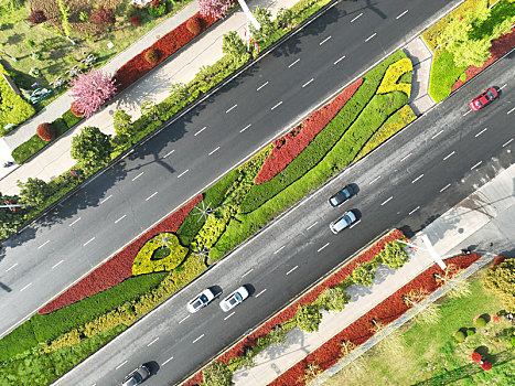 江苏东海,城市道路色斑斓