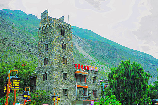 羌族碉楼式宾馆