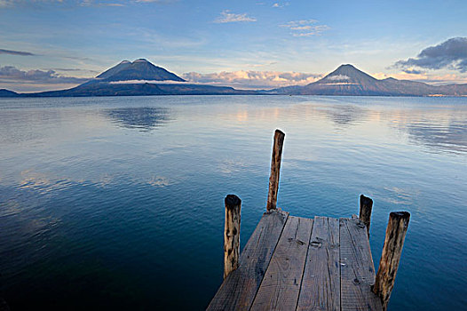 阿蒂特兰湖,火山,亚提特兰湖,佩特罗,湖,危地马拉,中美洲