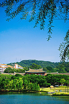 厦门大学