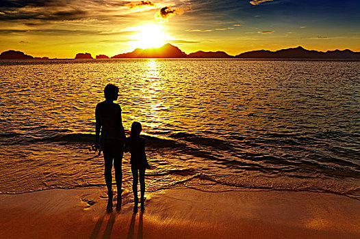 母女,海滩,日落,菲律宾