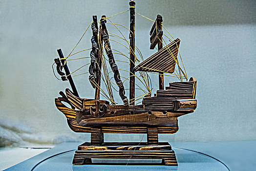 木雕帆船景观