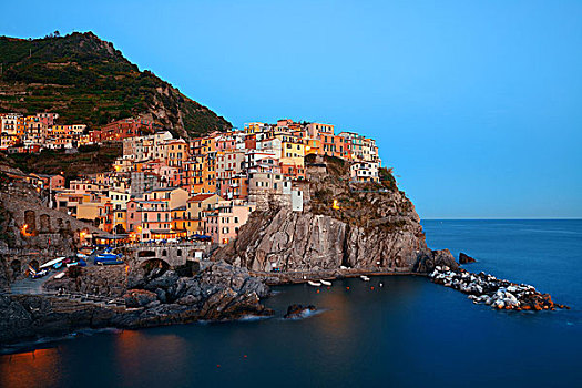 马纳罗拉,俯瞰,地中海,建筑,上方,悬崖,五渔村,夜晚,意大利