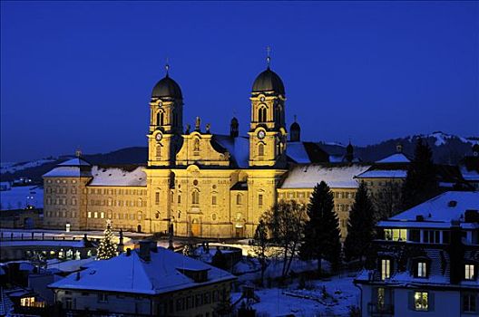 大教堂,落日余晖,施维茨,瑞士,欧洲