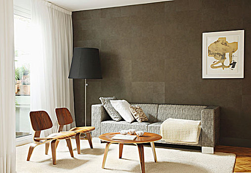 经典,椅子,茶几,沙发,落地灯,正面,褐色,墙壁,客厅