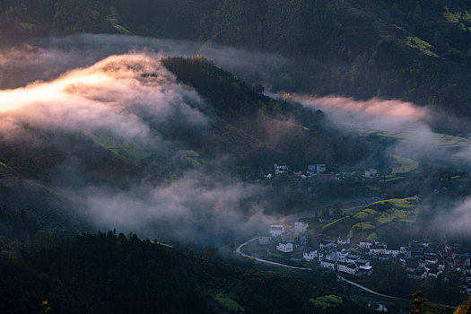 石潭,云海,安徽,山沟,油菜花,风光,壮观,气候,环境,仙境,诱惑,秀美,俯瞰,村庄