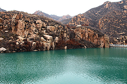 秦皇岛,山,石头,奇石,野外,长城,冰塘峪,风景,风光,郊游,自然,神秘,水塘,湖泊,锦鲤,鱼